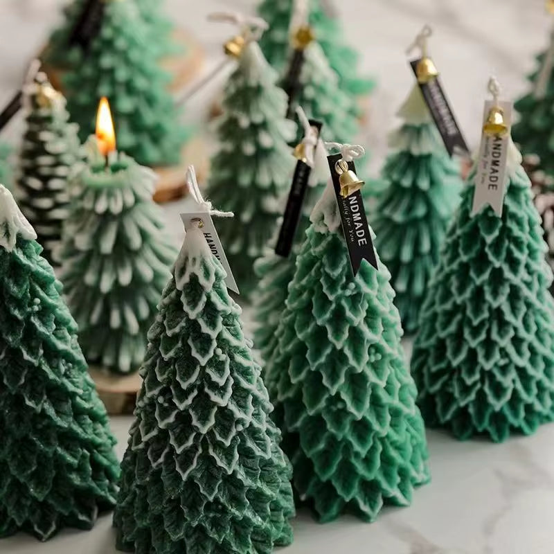 Christmas Tree Scented Candle Soy Wax Christmas Cedar Candle Atmosphere Decoration Event Holiday Gift